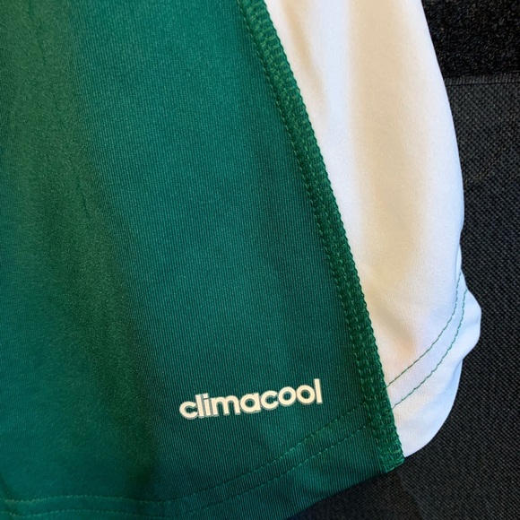 Adidas compression climacool running gym tank green MSRP $40 NWT small workout - Picture 4 of 5